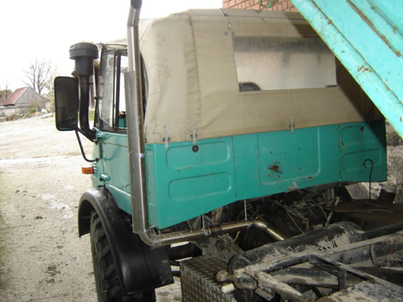 Obermueller-Auspuff-Hoch-Unimog-kl-3-1