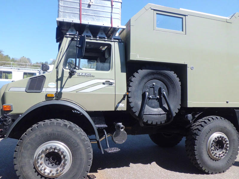 Obermueller-Auspuff-Komplett-Unimog-gr-9-1
