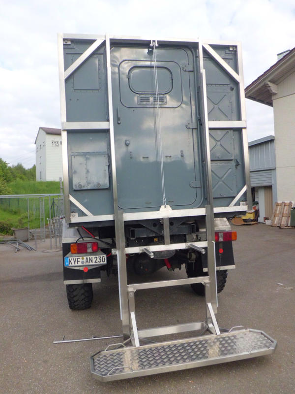 Obermueller-Hecktraeger-6-1